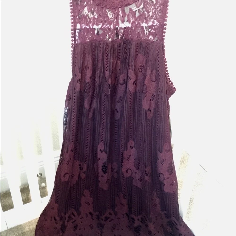 Altar’d State burgundy lace cocktail dress (S)